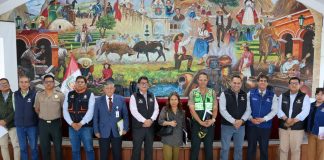 MUNICIPALIDAD PROVINCIAL DE AREQUIPA COLOCARÁ VALLAS EN LA PLAZA DE ARMAS PARA PROTEGER ÁREAS VERDES Y MONUMENTALES
