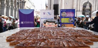 MÁS DE 3 DÍAS DEMORÓ PREPARAR A “COQUITO”, LA GUAGUA BAUTIZADA EN LA PLAZA DE ARMAS