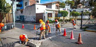 MUNICIPALIDAD INTENSIFICA LIMPIEZA DEL SISTEMA PLUVIAL EN EL CERCADO
