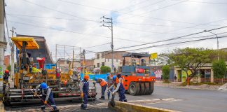 TRABAJOS EN AVENIDA LAMBRAMANI A PASO FIRME: AVANCE ALCANZA 80%