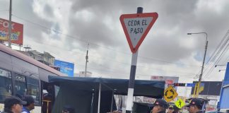 MPA sanciona a comerciantes informales del Cercado en operativo inopinado