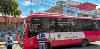 Continúan operativos de fiscalización contra el transporte informal en Tiabaya y Sachaca