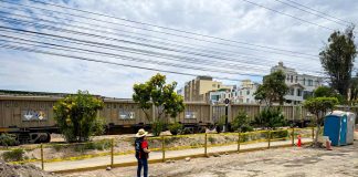 Vuelven los trenes a Arequipa tras recuperación de vía férrea afectada por huaicos
