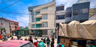 Más de 240 familias afectadas por lluvias en Yanahuara reciben ayuda humanitaria