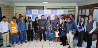 ALCALDE DE AREQUIPA SE REÚNE CON DIRIGENTES PARA INFORMAR AVANCES DEL PDM