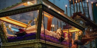 Arequipa entregó las llaves de la ciudad al Santo Sepulcro en un acto de profundo simbolismo religioso.