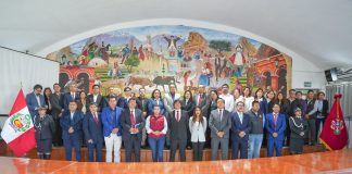 ¡NUEVOS LIDERAZGOS PARA UNA AREQUIPA IMPARABLE!