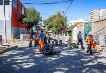 EN TIEMPO RÉCORD SE EJECUTA ADOQUINADO EN LA CALLE FERNÁNDEZ DÁVILA
